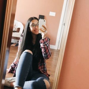 Meet your Posher, Ava